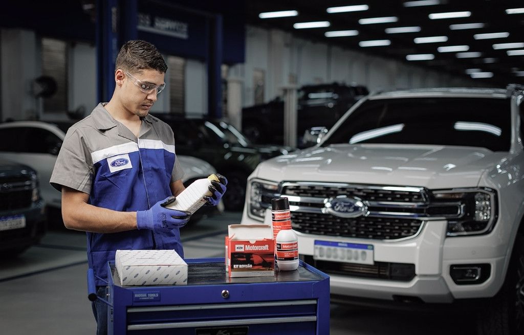 Ford Ranger em manutenção na Além Auto Center